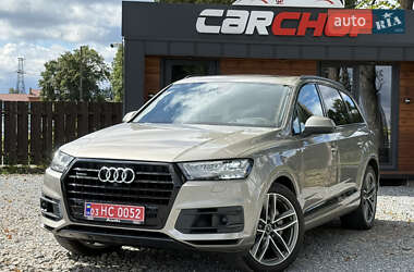Внедорожник / Кроссовер Audi Q7 2017 в Стрые
