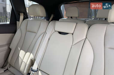 Внедорожник / Кроссовер Audi Q7 2017 в 