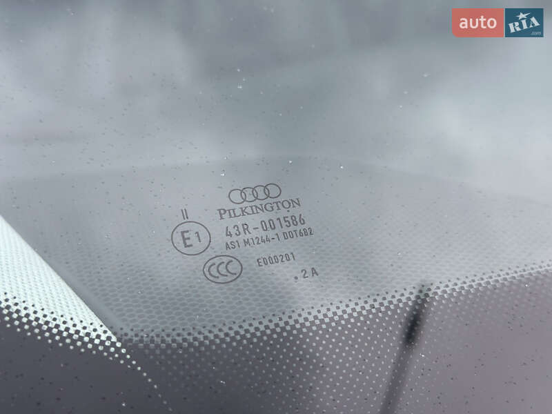 Позашляховик / Кросовер Audi Q7 2017 в Дніпрі