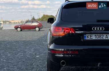 Внедорожник / Кроссовер Audi Q7 2008 в 