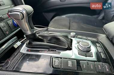 Внедорожник / Кроссовер Audi Q7 2007 в 