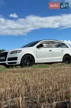 Внедорожник / Кроссовер Audi Q7 2007 в 