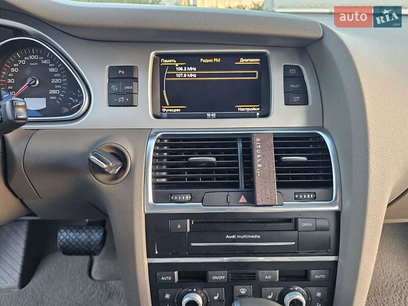 Внедорожник / Кроссовер Audi Q7 2013 в Кропивницком