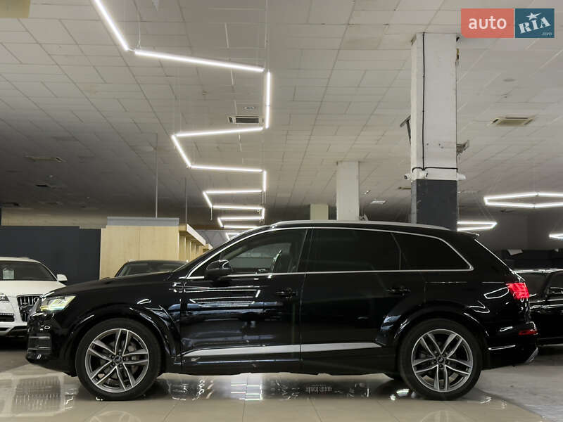 Позашляховик / Кросовер Audi Q7 2016 в Миколаєві фото 7 Позашляховик / Кросовер Audi Q7 2016 в Миколаєві