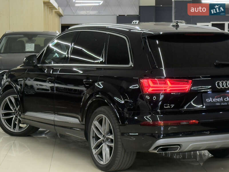 Позашляховик / Кросовер Audi Q7 2016 в Миколаєві фото 9 Позашляховик / Кросовер Audi Q7 2016 в Миколаєві