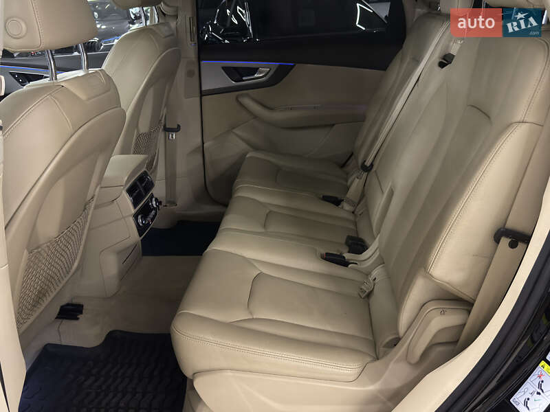 Позашляховик / Кросовер Audi Q7 2016 в Миколаєві фото 18 Позашляховик / Кросовер Audi Q7 2016 в Миколаєві