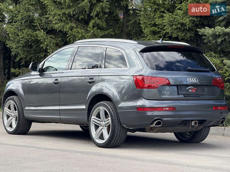 Позашляховик / Кросовер Audi Q7 2013 в Тернополі