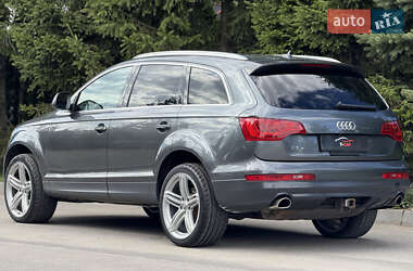 Внедорожник / Кроссовер Audi Q7 2013 в 