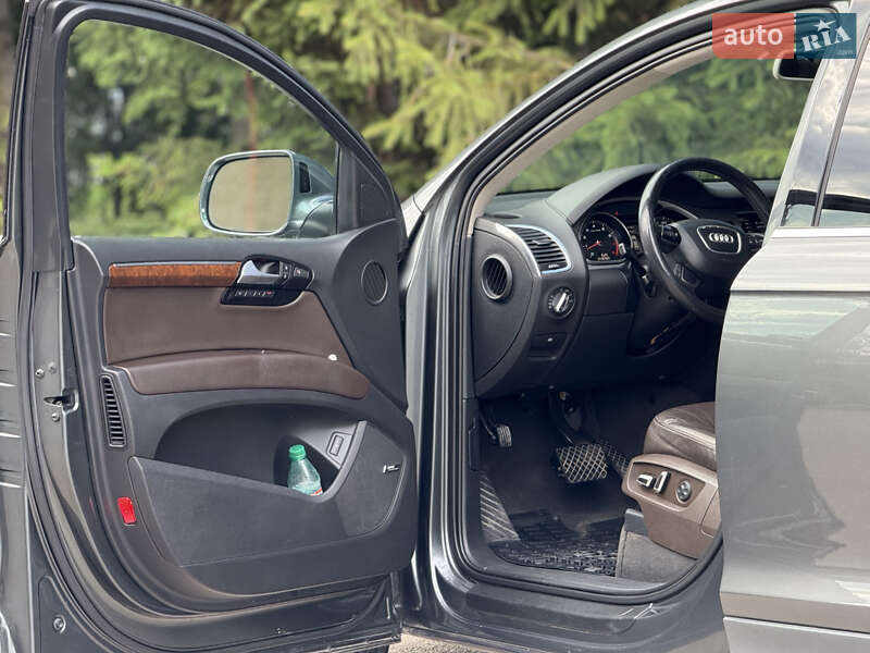Позашляховик / Кросовер Audi Q7 2013 в Тернополі