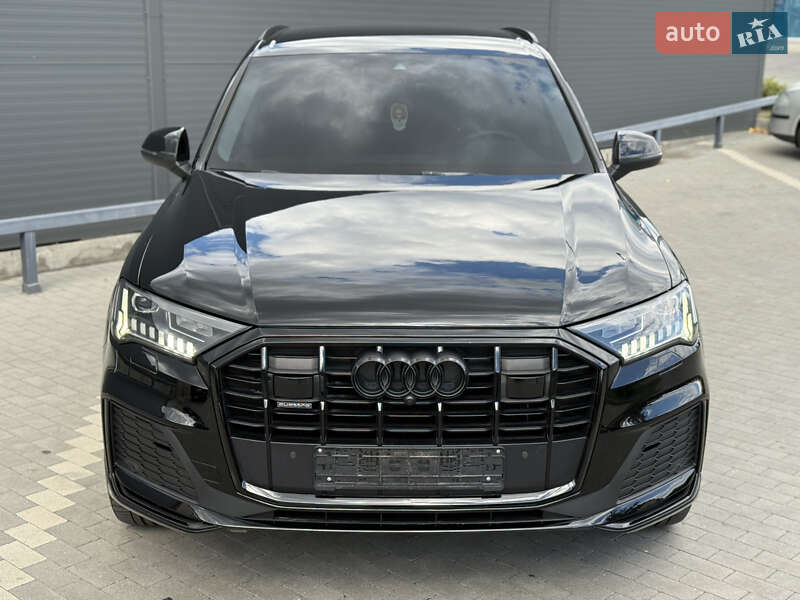 Внедорожник / Кроссовер Audi Q7 2020 в Виннице