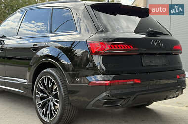 Внедорожник / Кроссовер Audi Q7 2020 в Виннице