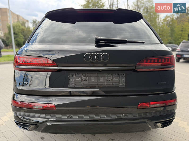 Внедорожник / Кроссовер Audi Q7 2020 в Виннице