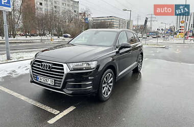 Внедорожник / Кроссовер Audi Q7 2016 в Киеве