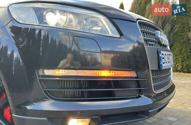 Внедорожник / Кроссовер Audi Q7 2008 в 