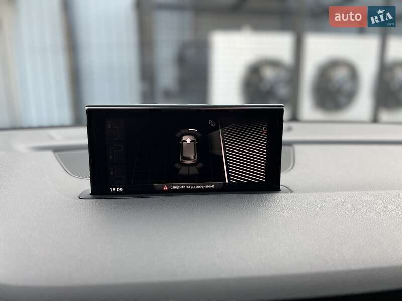 Позашляховик / Кросовер Audi Q7 2015 в Ужгороді