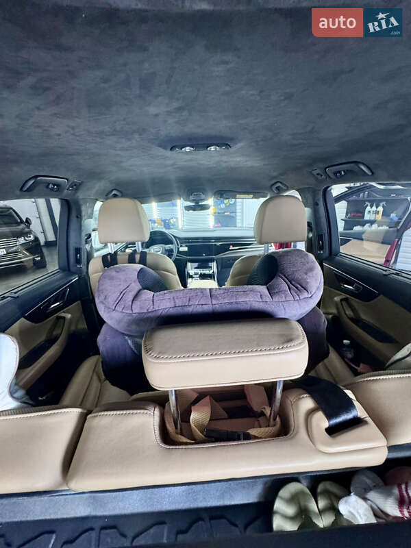 Внедорожник / Кроссовер Audi Q7 2020 в Виннице