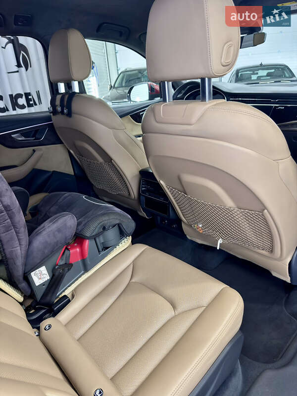 Внедорожник / Кроссовер Audi Q7 2020 в Виннице