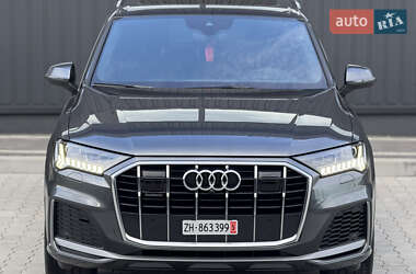 Внедорожник / Кроссовер Audi Q7 2020 в 