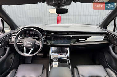 Внедорожник / Кроссовер Audi Q7 2020 в 