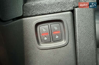 Внедорожник / Кроссовер Audi Q7 2020 в 