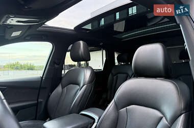 Внедорожник / Кроссовер Audi Q7 2020 в 