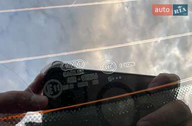 Внедорожник / Кроссовер Audi Q7 2016 в 