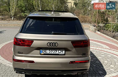 Внедорожник / Кроссовер Audi Q7 2018 в 