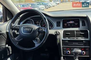 Внедорожник / Кроссовер Audi Q7 2013 в 