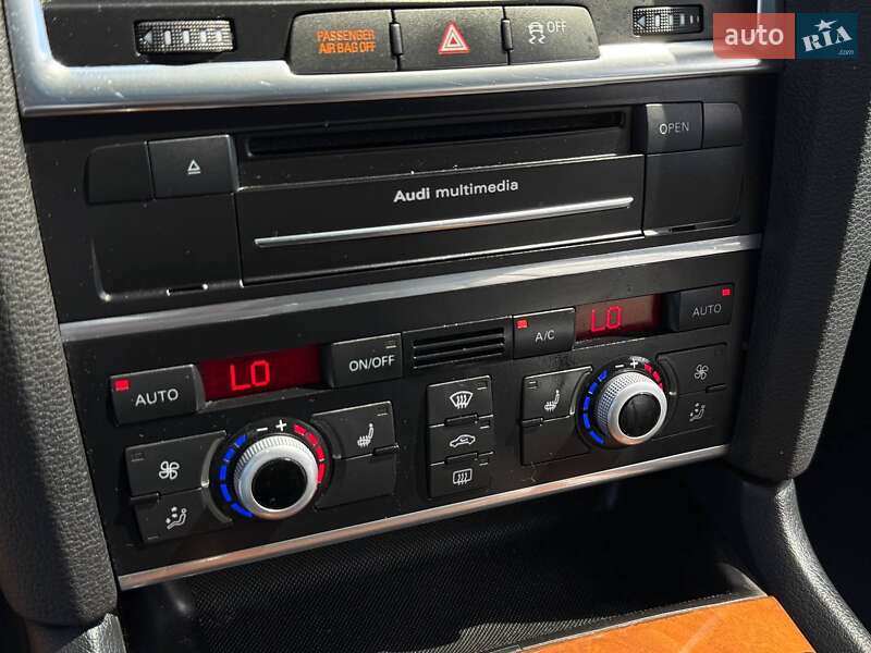Позашляховик / Кросовер Audi Q7 2013 в Одесі