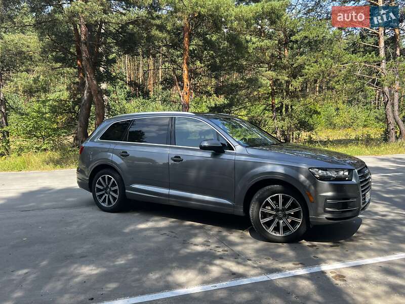 Позашляховик / Кросовер Audi Q7 2016 в Славуті фото 5 Позашляховик / Кросовер Audi Q7 2016 в Славуті