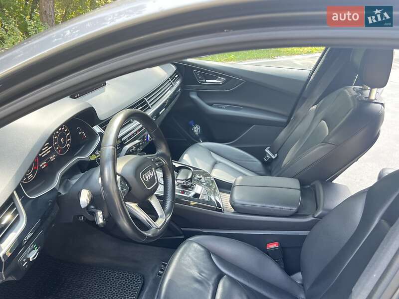 Позашляховик / Кросовер Audi Q7 2016 в Славуті фото 9 Позашляховик / Кросовер Audi Q7 2016 в Славуті
