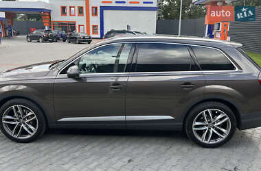 Позашляховик / Кросовер Audi Q7 2015 в Черкасах