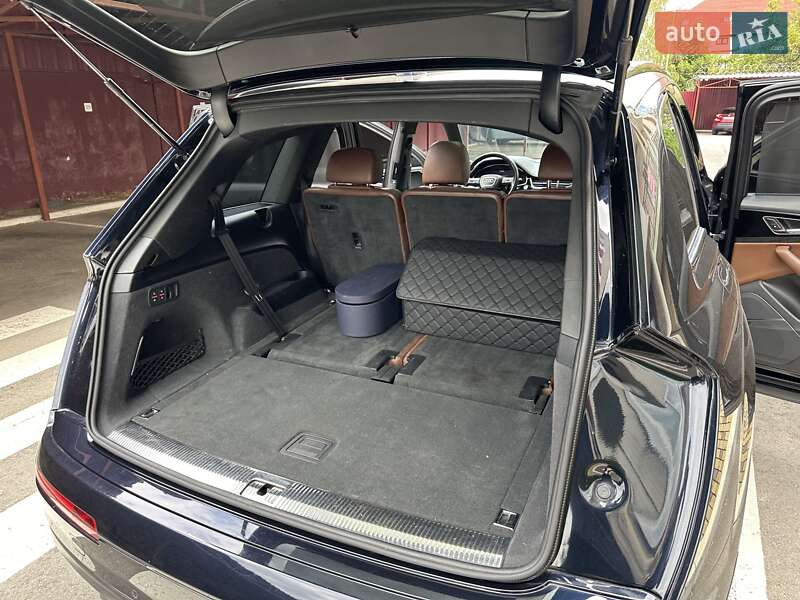 Позашляховик / Кросовер Audi Q7 2016 в Запоріжжі фото 34 Позашляховик / Кросовер Audi Q7 2016 в Запоріжжі