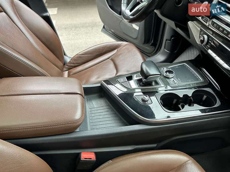 Позашляховик / Кросовер Audi Q7 2016 в Запоріжжі фото 47 Позашляховик / Кросовер Audi Q7 2016 в Запоріжжі