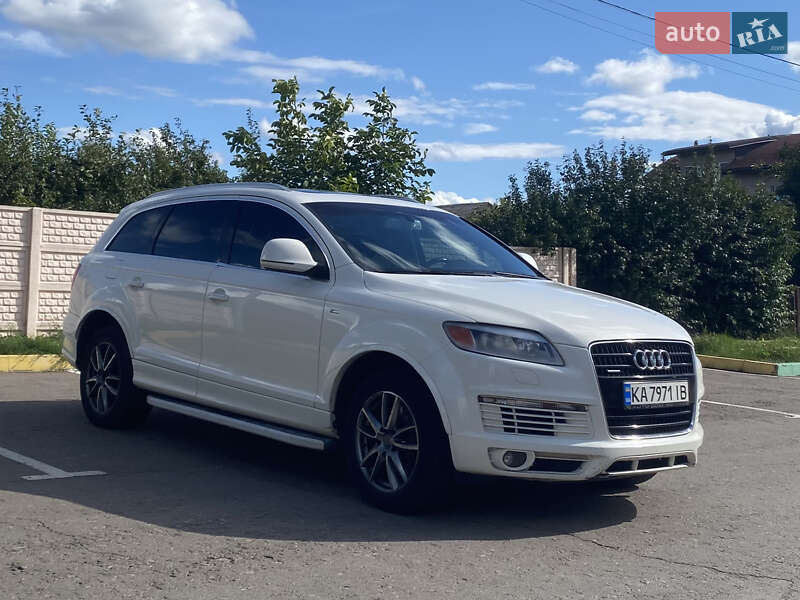 Внедорожник / Кроссовер Audi Q7 2007 в Киеве