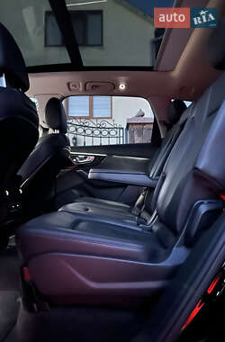Позашляховик / Кросовер Audi Q7 2016 в 