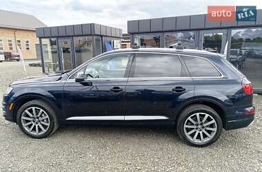 Внедорожник / Кроссовер Audi Q7 2018 в 