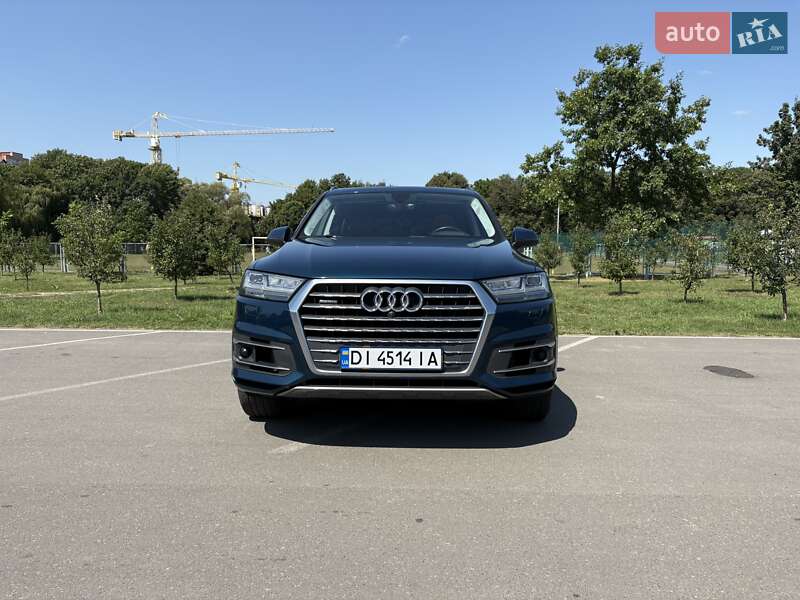 Внедорожник / Кроссовер Audi Q7 2017 в Ивано-Франковске