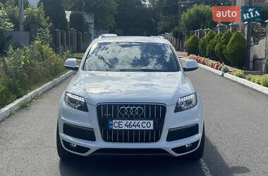 Внедорожник / Кроссовер Audi Q7 2014 в 