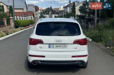 Внедорожник / Кроссовер Audi Q7 2014 в 
