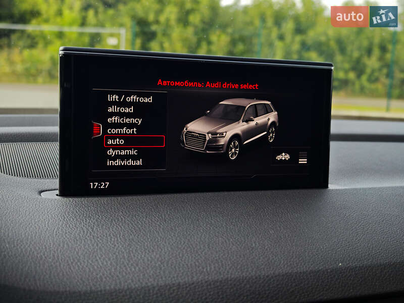 Позашляховик / Кросовер Audi Q7 2016 в Дубні