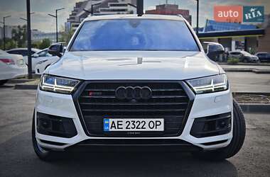 Внедорожник / Кроссовер Audi Q7 2016 в Днепре