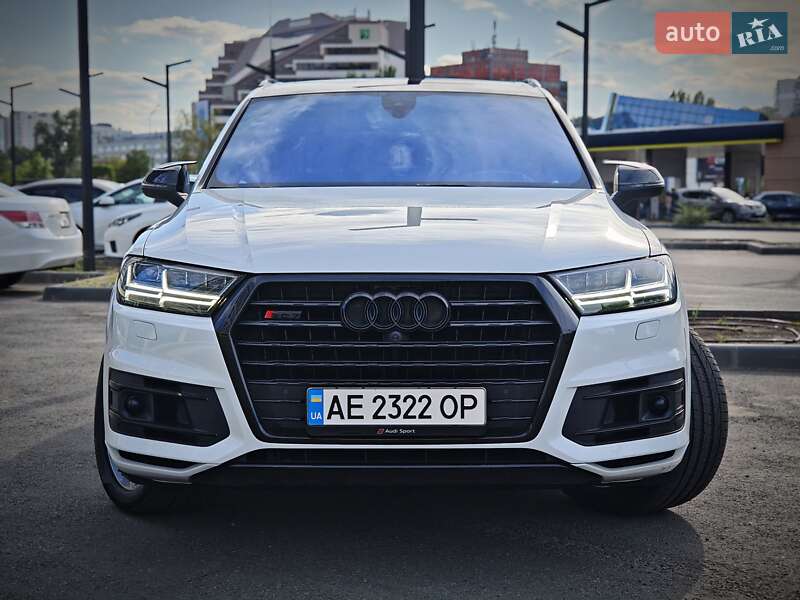 Audi Q7 2016