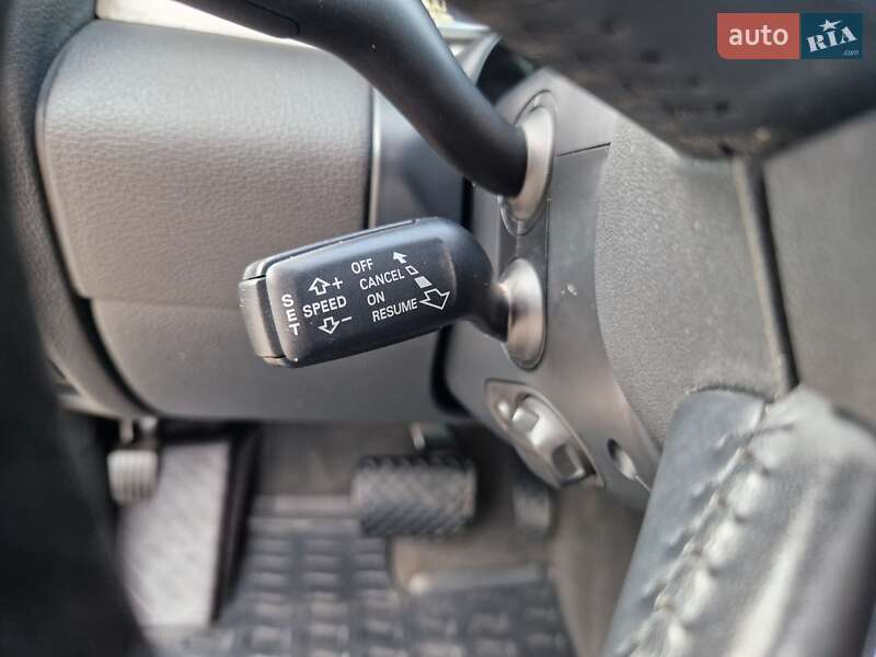Внедорожник / Кроссовер Audi Q7 2015 в Днепре