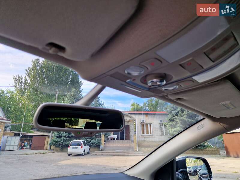 Внедорожник / Кроссовер Audi Q7 2015 в Днепре