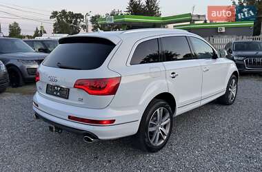 Позашляховик / Кросовер Audi Q7 2015 в 