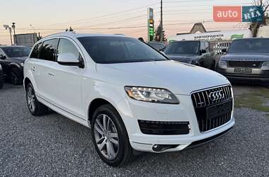 Позашляховик / Кросовер Audi Q7 2015 в 