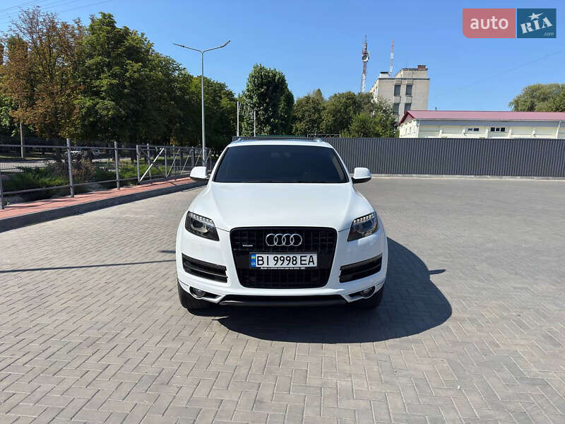Внедорожник / Кроссовер Audi Q7 2013 в Кременчуге