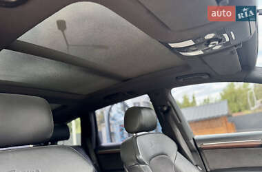 Внедорожник / Кроссовер Audi Q7 2010 в 