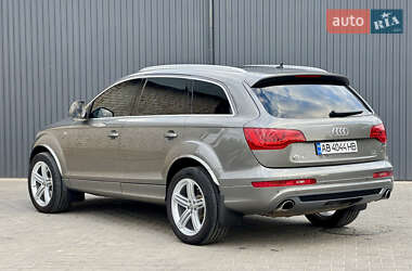 Внедорожник / Кроссовер Audi Q7 2010 в 